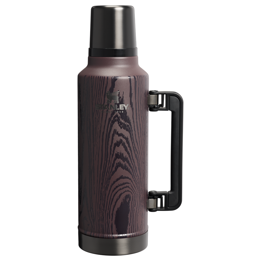 The Cheers & Cheer Classic Legendary Bottle | 2 QT